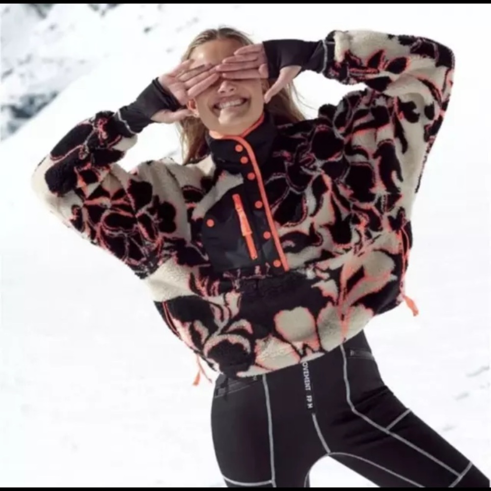 Free People Movement Printed Magnolia Sherpa Fleece Pullover Hit The Slopes